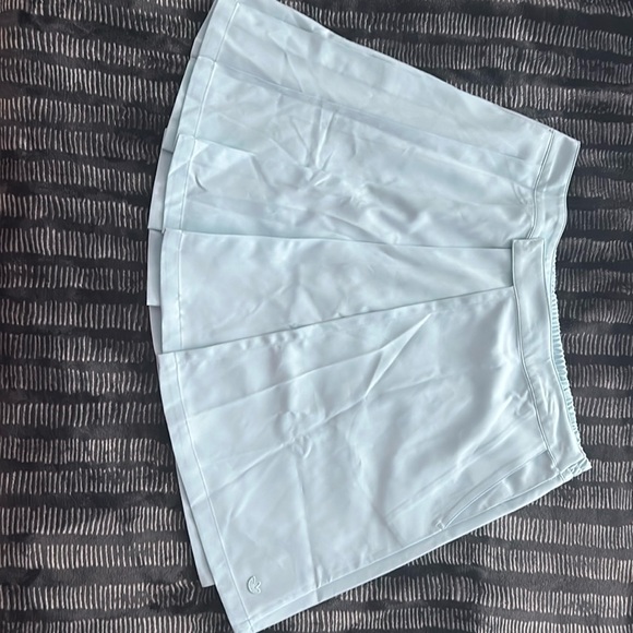 Large Adidas pleated shirt light blue - Picture 1 of 3